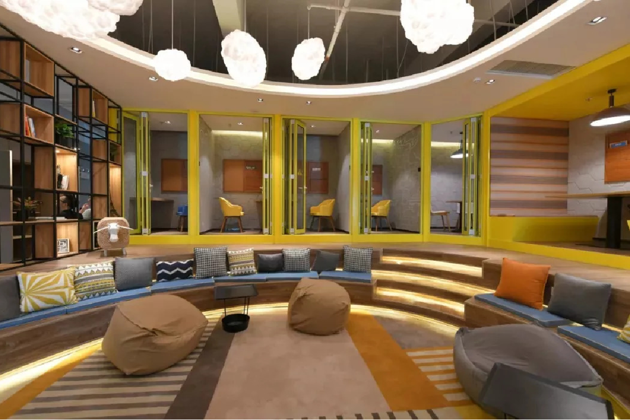 Smart office integration with multi-brand KNX systems