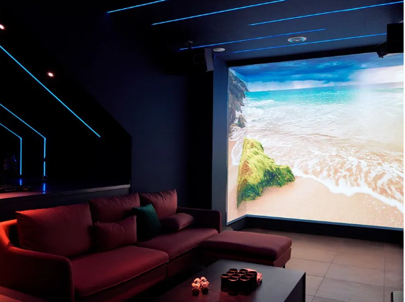 County Villas Home Cinema – Immersive Smart Entertainment Room
